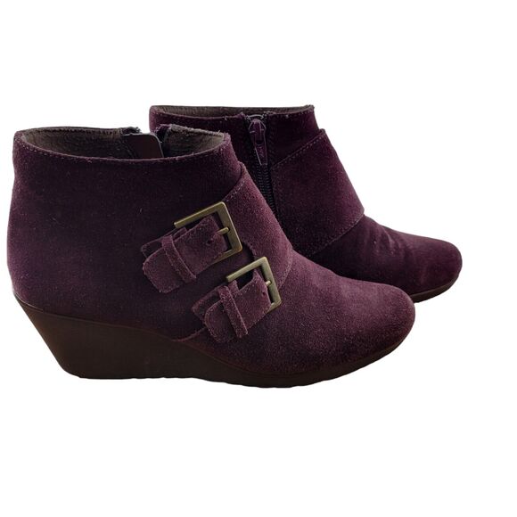 Munro Shoes - Munro Drew Wedge‎ Heel Ankle Boots Womens Size 6 Dark Purple Suede 2.25" Heel